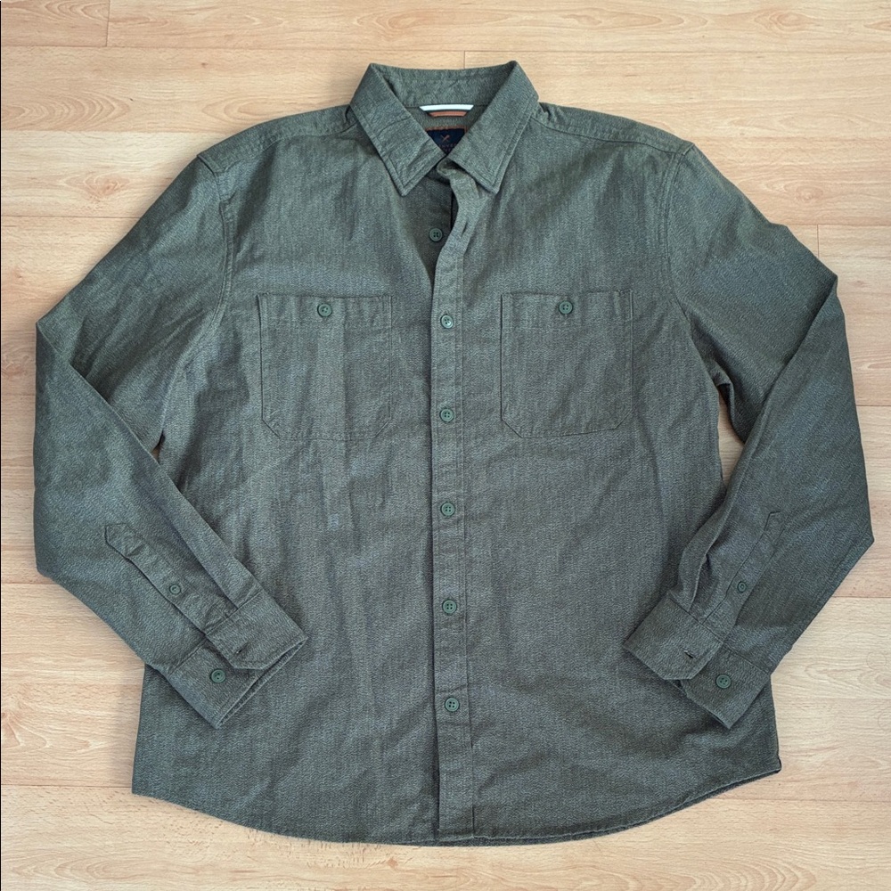 Denver Hayes Olive Casual Button-Down Shirt